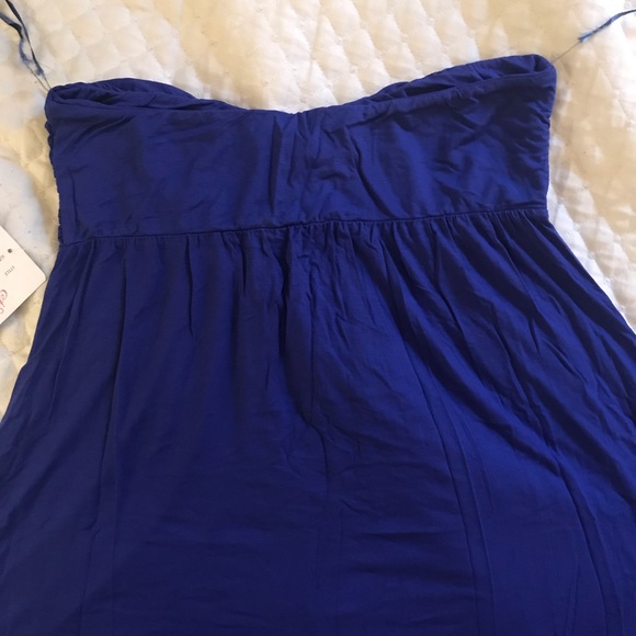 Indah - Picture 2 of 4